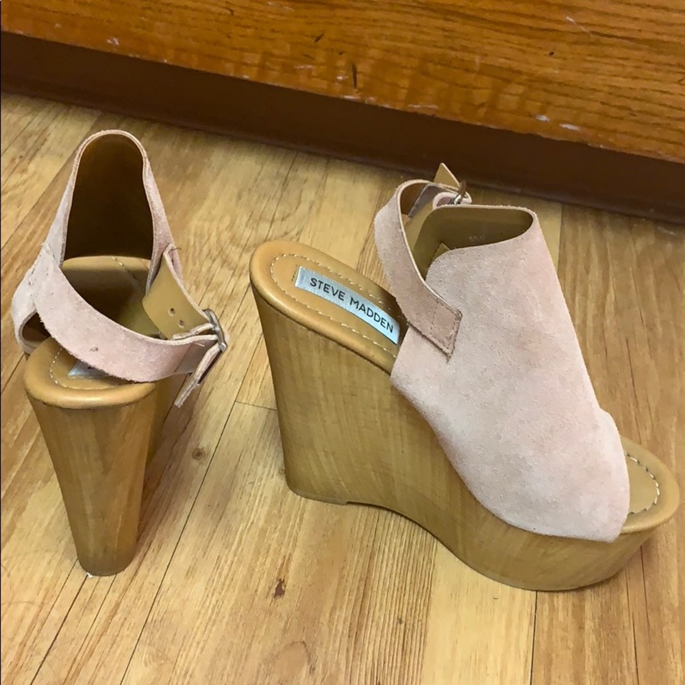 Steve Madden Brandey Wedge